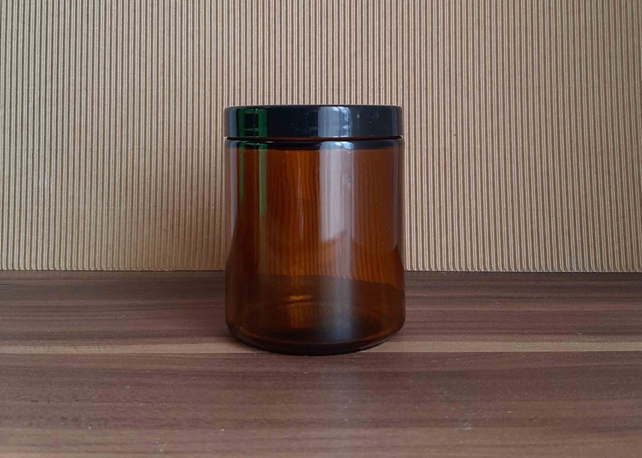 Staklenka botanica